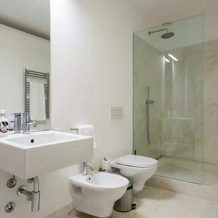 Joivy Modern Near Street Apartman *